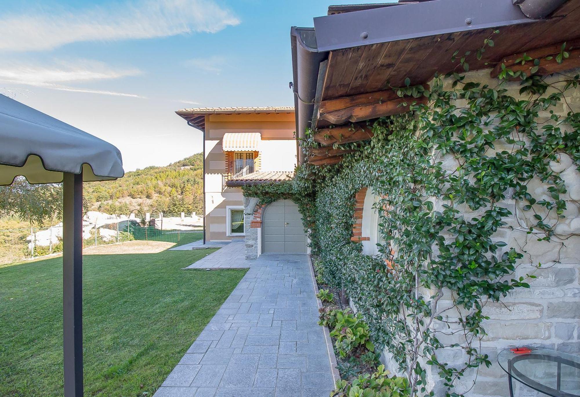 Tenuta Pian D'Attesio - Agriturismo Castelletto Soprano Eksteriør bilde