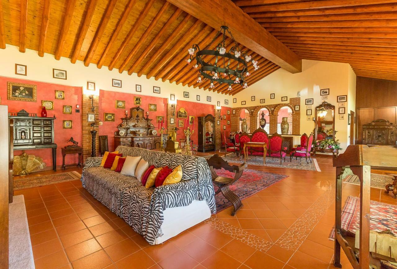Tenuta Pian D'Attesio - Agriturismo Castelletto Soprano Eksteriør bilde